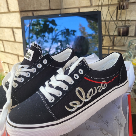 Ladies Sneakers - Picture 7 of 8